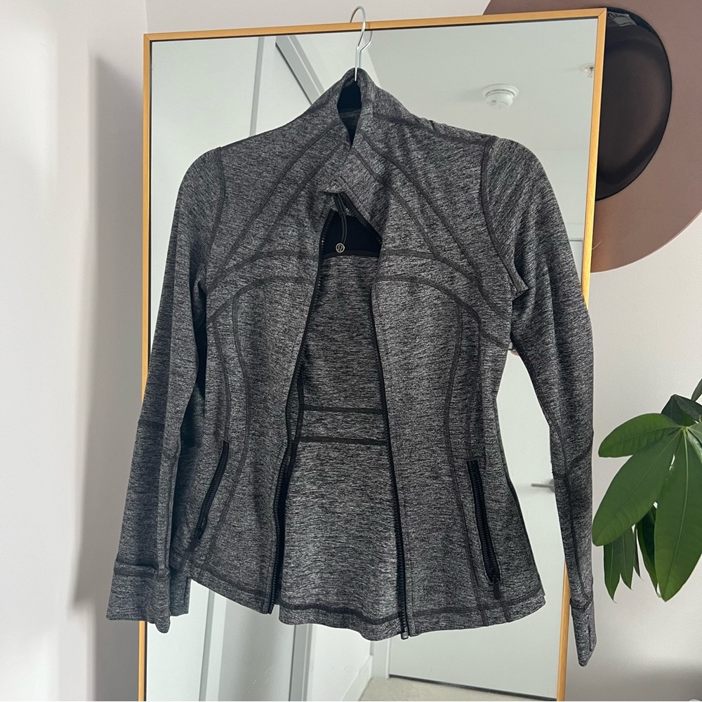 Lululemon Define Jacket (Size 4)